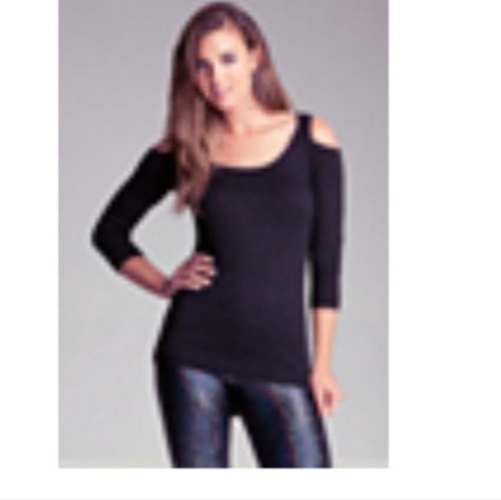 BEBE COLD SHOULDER METALLIC TOP